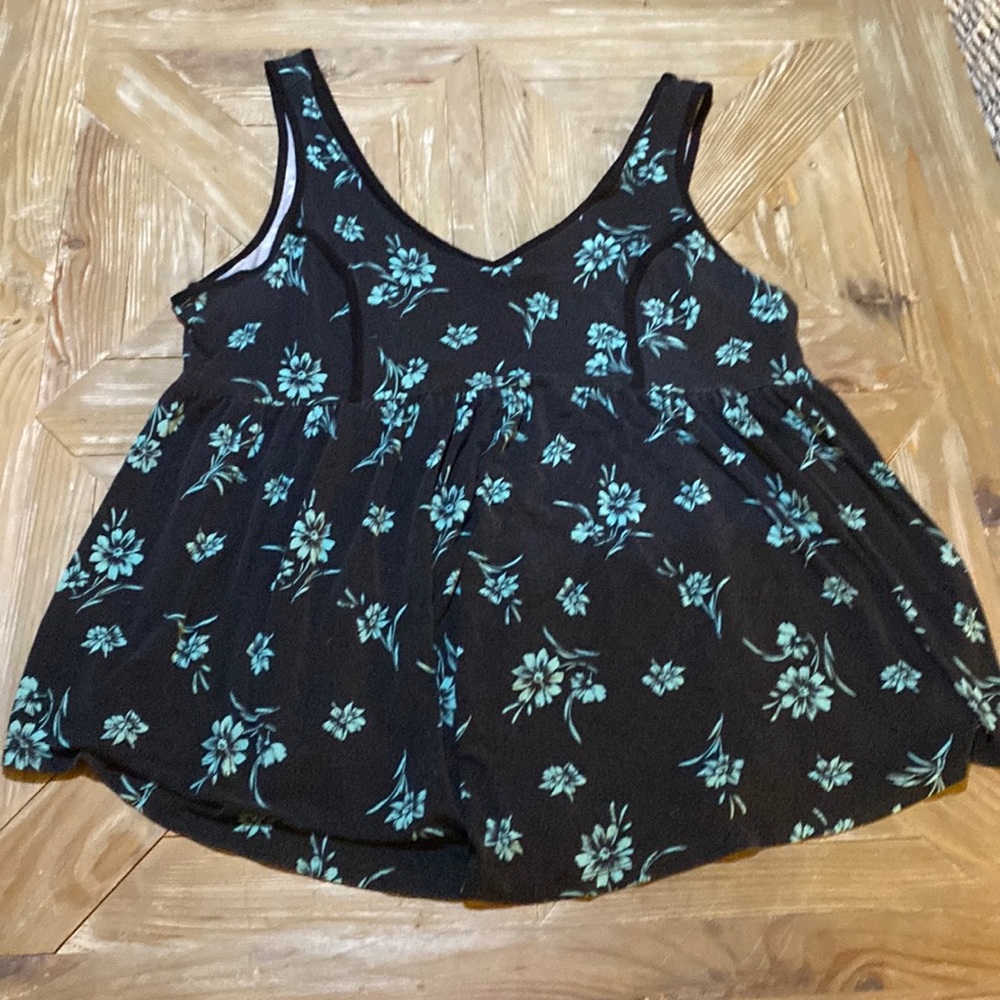 Torrid Top Blouse Women Sz 2 2X Navy Teal Floral Sleeveless Romantic